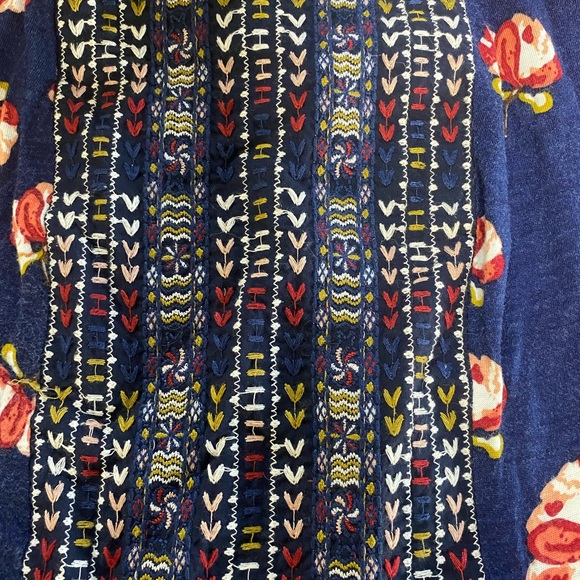 WOMENS ONE SEPTEMBER NAVY EMBROIDERED FLORAL LONG SLEEVE TOP XL ANTHROPOLOGIE - Picture 3 of 7
